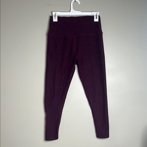 Beyond Yoga Pants - Beyond Yoga Peloton Purple Leggings Womens Large